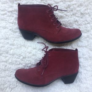 Clarks Suede Booties Size 8.5